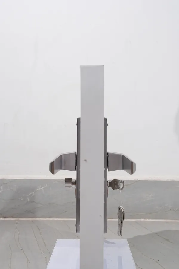 Black_And_Silver_White_Metal_Modern_Mortise_Door_Lock_Body_Strike_Plate