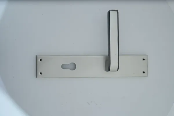 Silver_And_Black_White_Metal_Modern_White_Lever_Door_Handle_Set