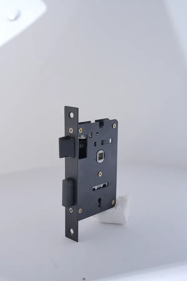 Black_White_Metal_Modern_Mortise_Door_Lock_Set_With_Keys