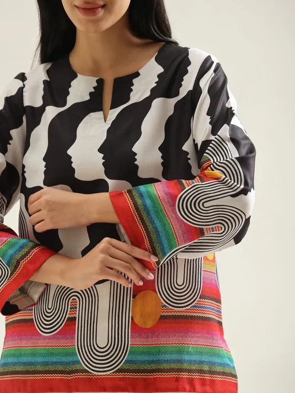 Monochrome_Waves_Printed_Co_Ord_Set