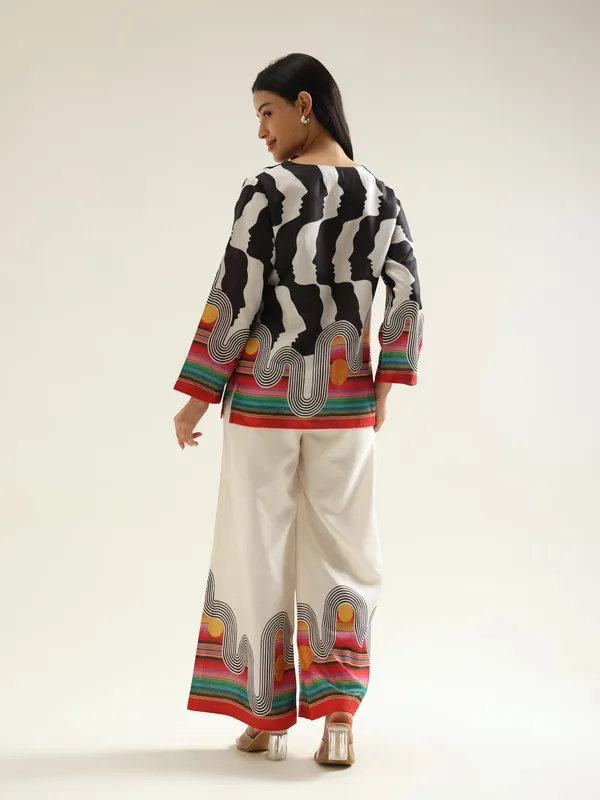 Monochrome_Waves_Printed_Co_Ord_Set