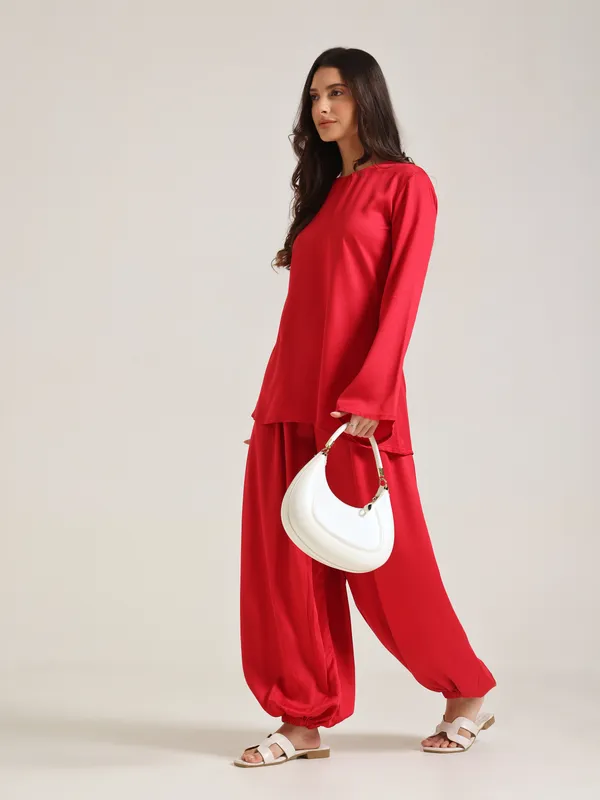 Red_Relaxed_Fit_Co-Ord_Set_for_Women
