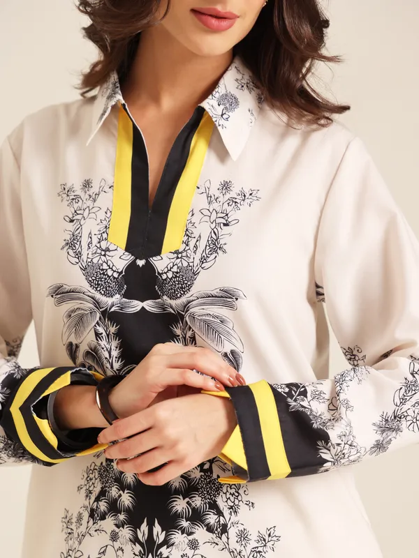 Cream_Printed_Straight_Kurta_Set_for_Women