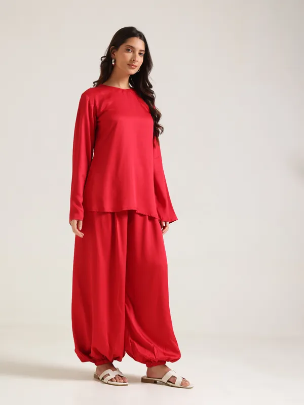 Red_Relaxed_Fit_Co-Ord_Set_for_Women