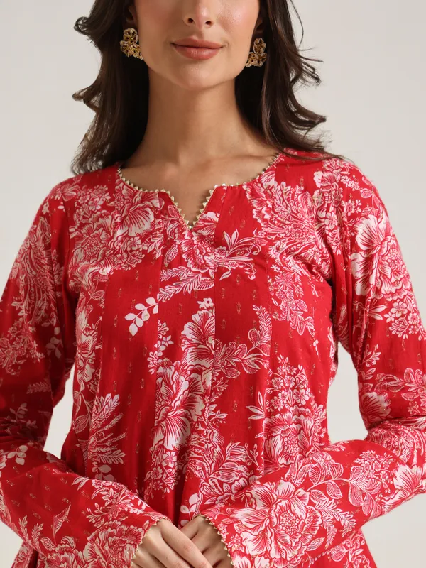 Red_Floral_Print_Flared_Kurta_Set_for_Women