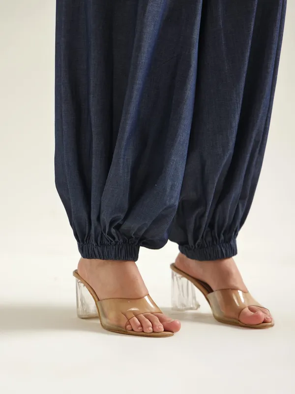 Shirt_Collar_Neck_Co_Ord_Setwith_Statement_Balloon_Pants