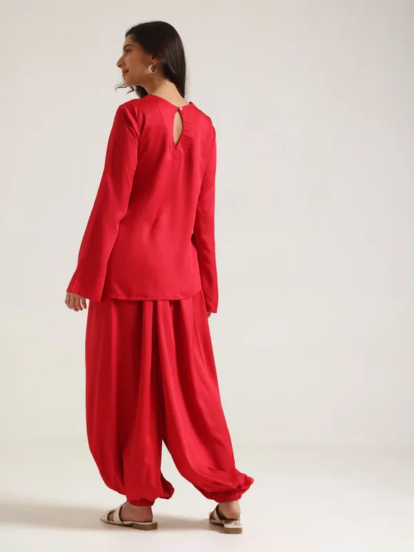 Red_Relaxed_Fit_Co-Ord_Set_for_Women