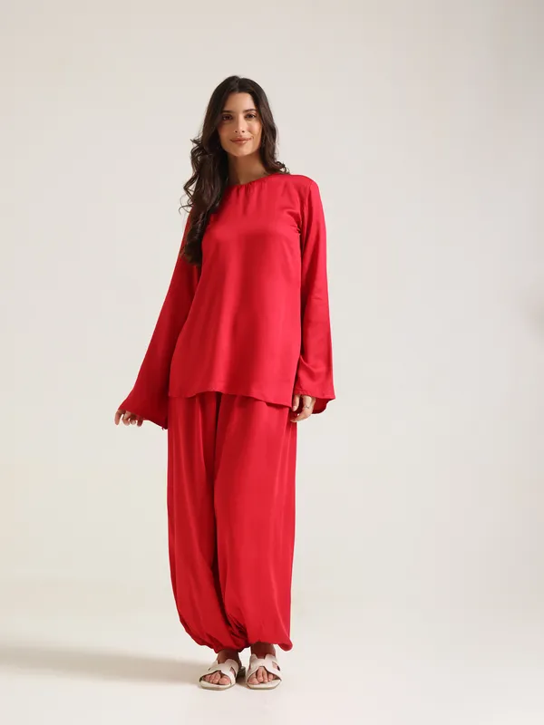 Red_Relaxed_Fit_Co-Ord_Set_for_Women