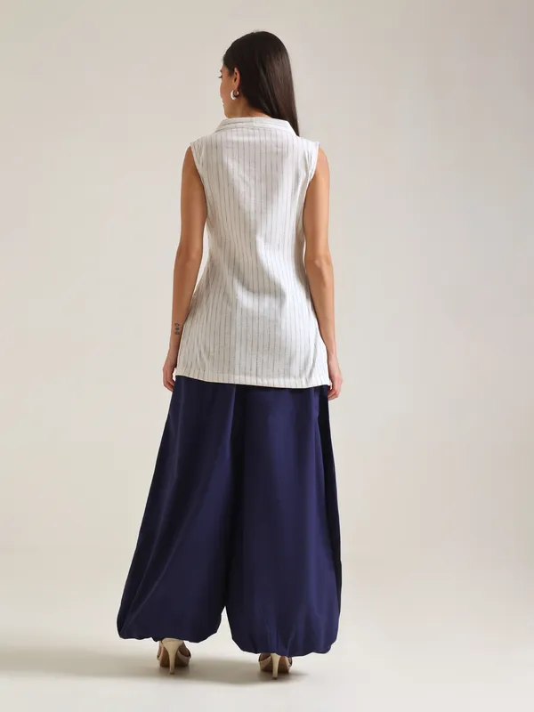 Navy_Satin_Balloon_Fit_Palazzo_Pants_for_Women