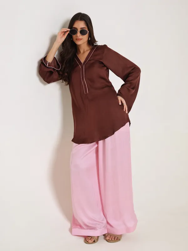 Pink_Satin_Wide_Leg_Pants_for_Women