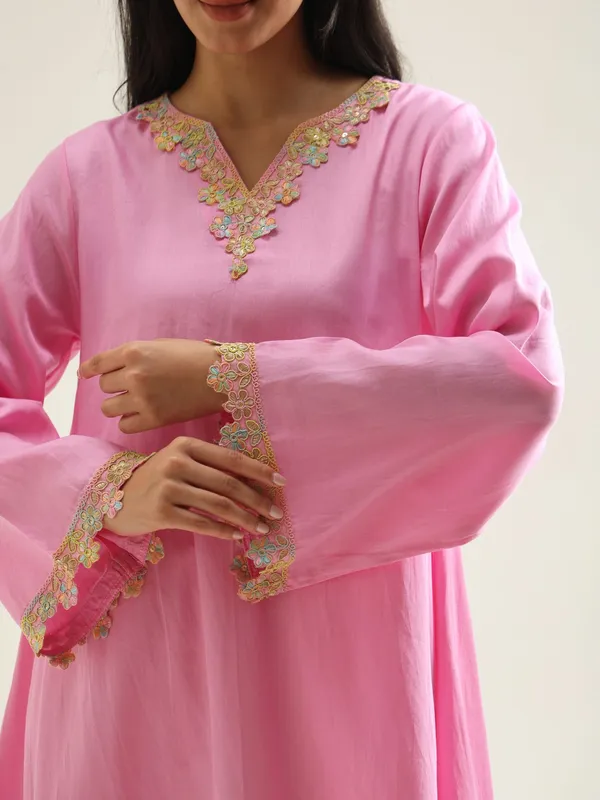 Gulbahaar_Festive_Wear_Pink_Cotton_Kurta_Set
