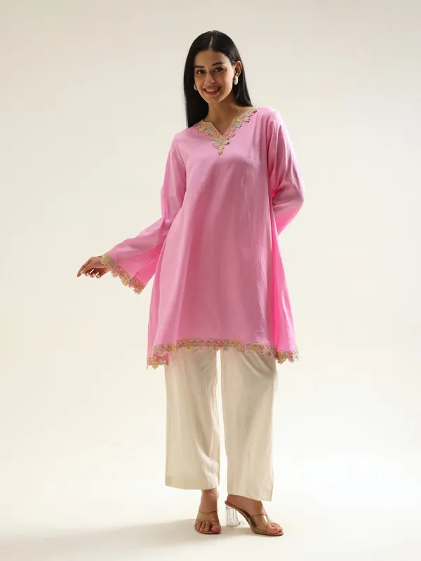 Gulbahaar_Festive_Wear_Pink_Cotton_Kurta_Set
