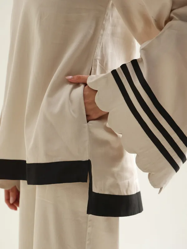Ivory_Beige_Black_Contrast_Co_Ord_Set