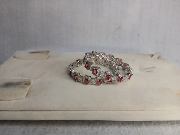 Royal_Rectangular_Ruby_Cluster_Bracelet