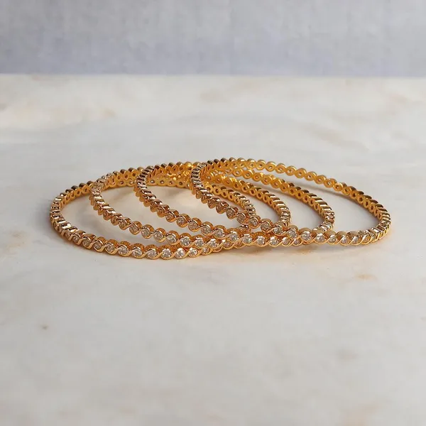 Radiant_Solitaire_Chain_Bangle_Stack_Pack_Of_4