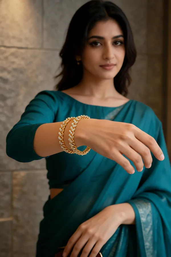 Lumina_Chevron_Gold_Bangle_Set_Pack_Of_2