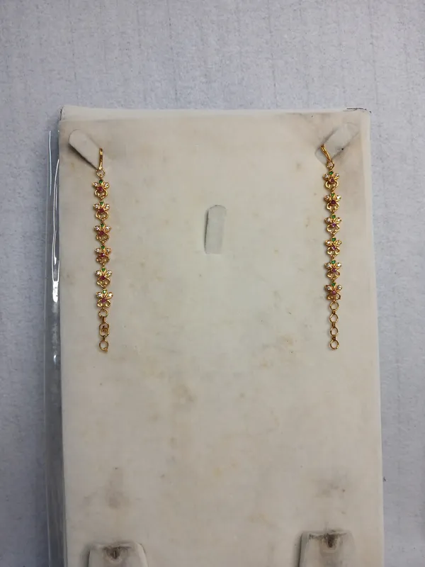 Celestial_Floral_Gold_Dangle_Earrings