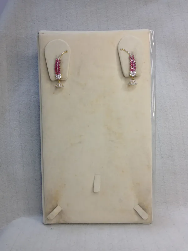 Radiant_Marquise_Pink_Stone_Climbers