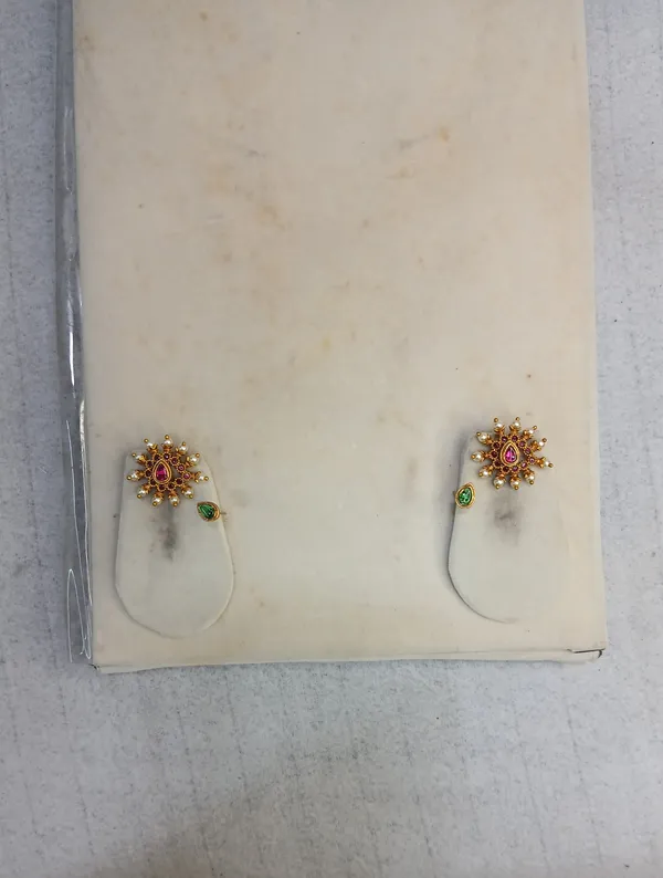 Traditional_Temple_Motif_Multi-Stone_Earrings