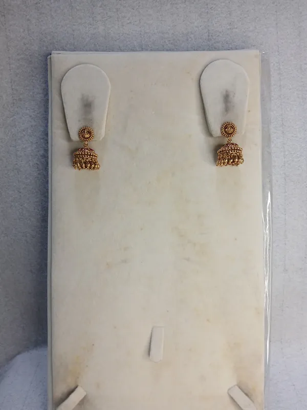 Classic_Heritage_Heritage_Dome_Earrings