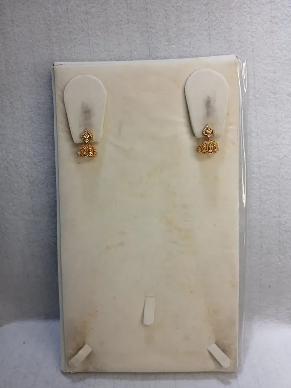 Minimalist_Cubic_Zirconia_Jhumkis