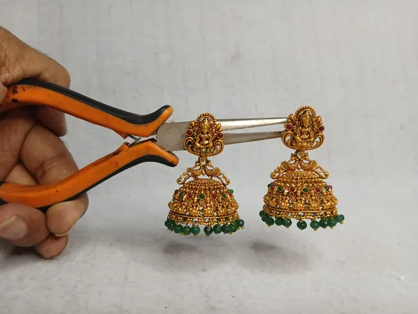 Divinity_Temple_Motif_Heritage_Jhumkas