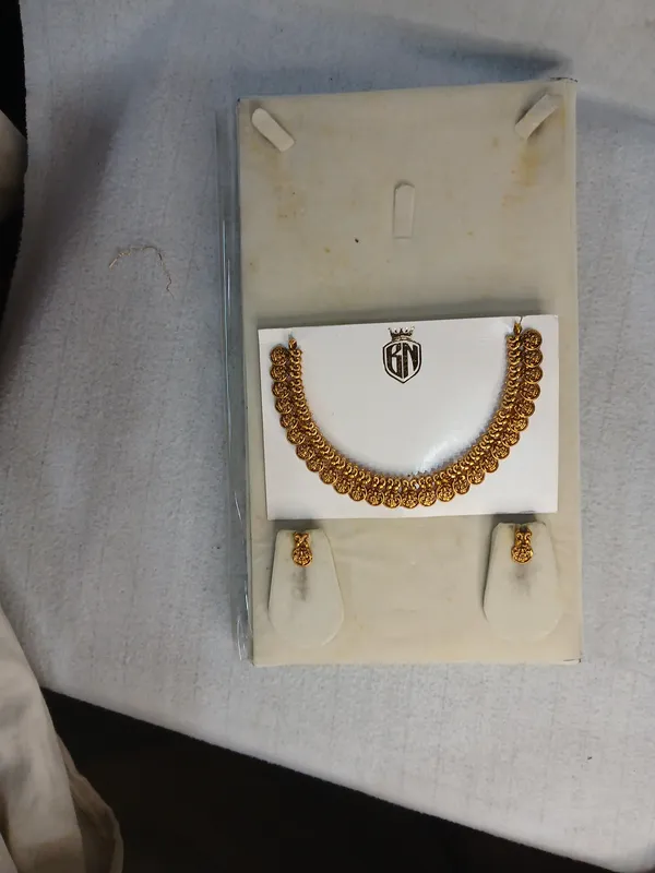Royal_Heritage_Coin_Choker_Set