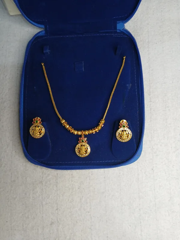 Traditional_Lakshmi_Heritage_Choker_Set