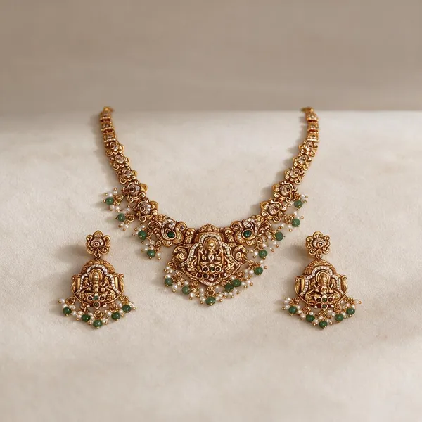 Lakshmi_Antique_Temple_Necklace_Set