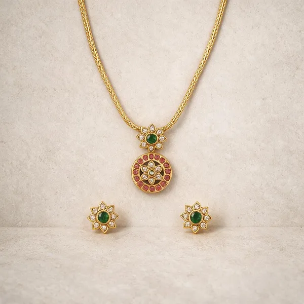 Floral_Bloom_Gold_Pendant_Set