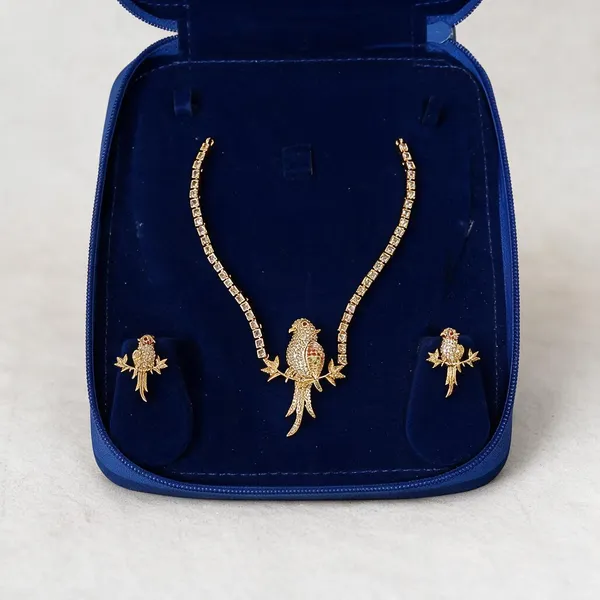 Whimsical_Bird_Cluster_Necklace_Set