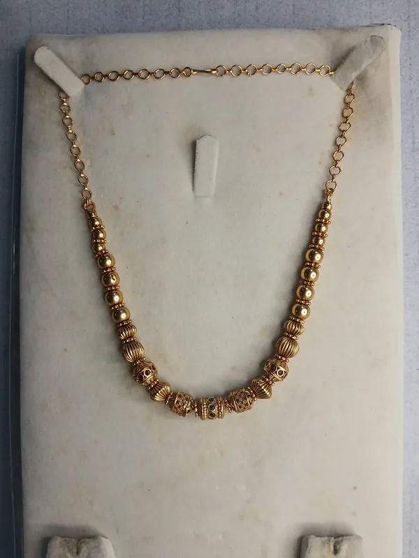 Royal_Beaded_Heritage_Necklace_S-2