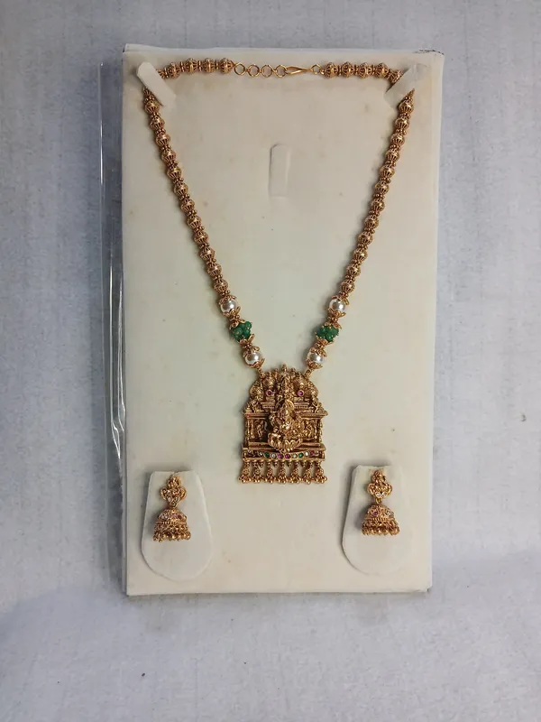 Divine_Lakshmi_Temple_Haram_Set_S-2