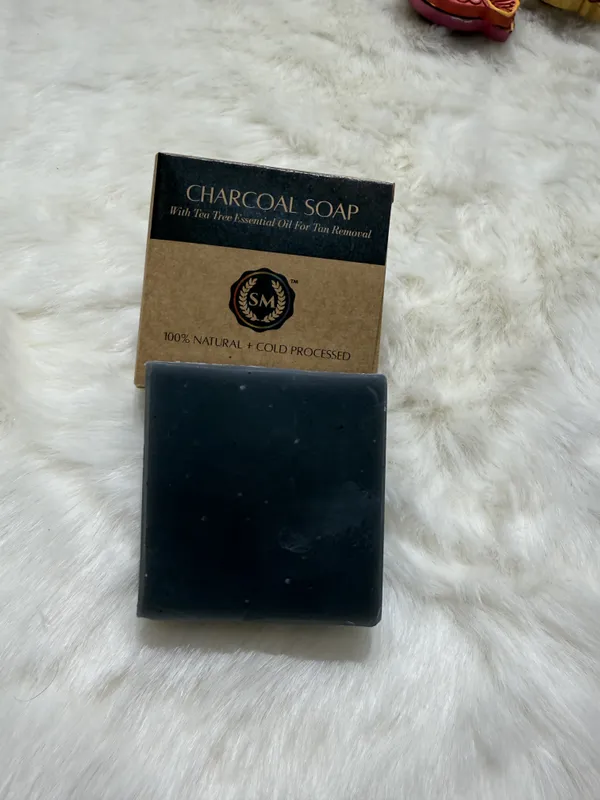Charcoal_Tea_Tree_Essential_Oil_Cold_Processed_Soap