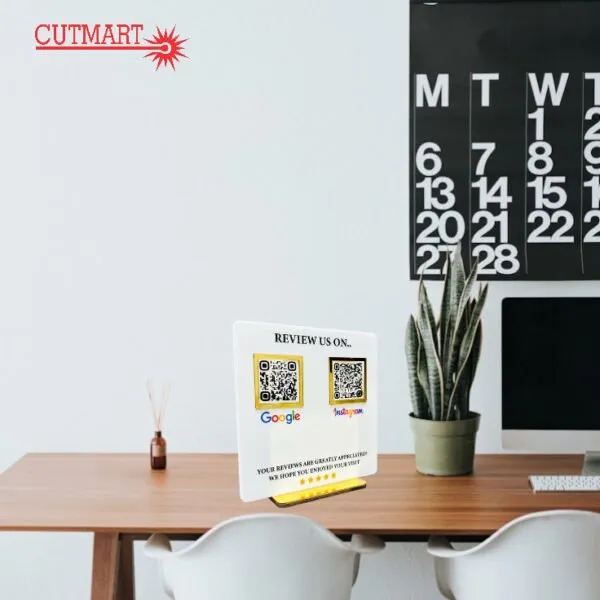 Acrylic_Customizable_Instagram_Qr_Code_Stand_Gold_And_White