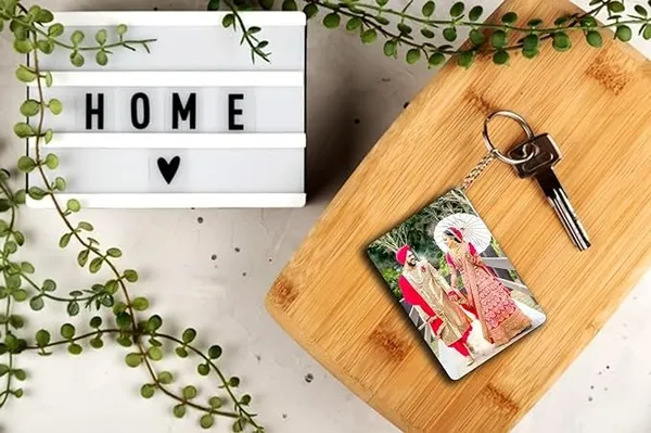 Acrylic_Personalised_Double-Side_Photo_Keychain
