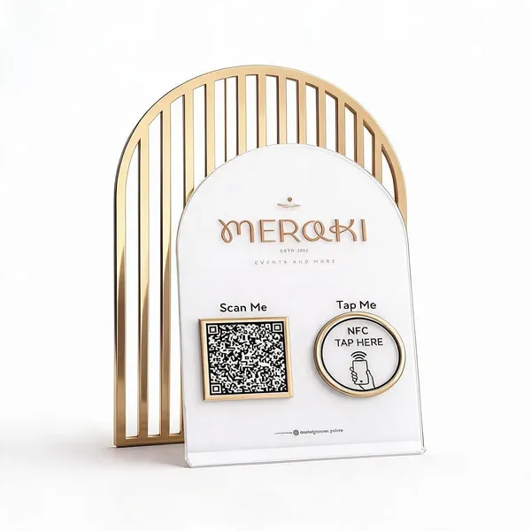 Acrylic_Gold_White_Qr_Code_Stand_For_Shops