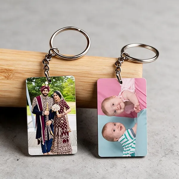 Acrylic_Personalised_Double-Side_Photo_Keychain