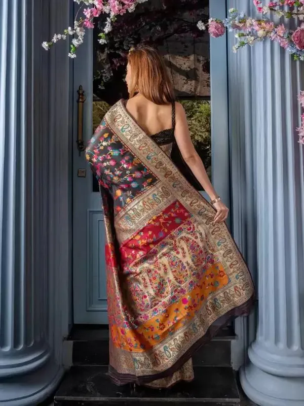 Grey_Multicolor_Banarasi_Soft_Saree_For_Women