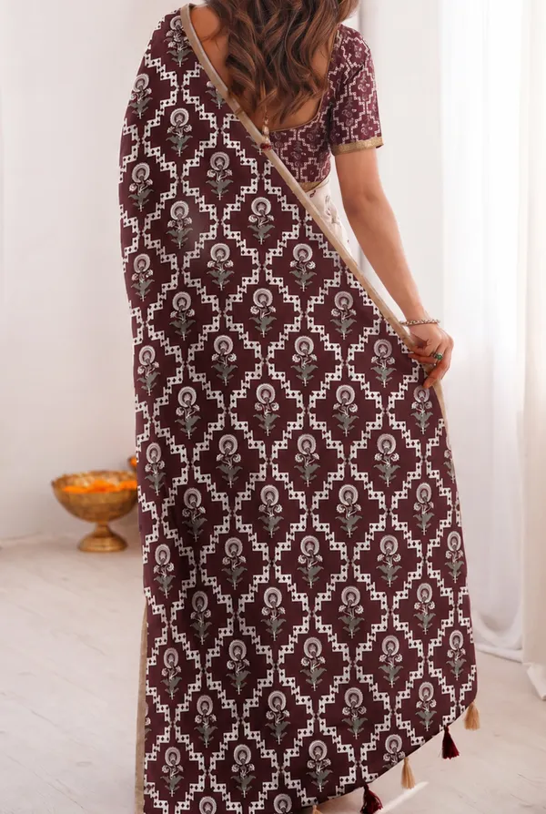 Cream_Maroon_Mul_Cotton_Printed_Saree_For_Women