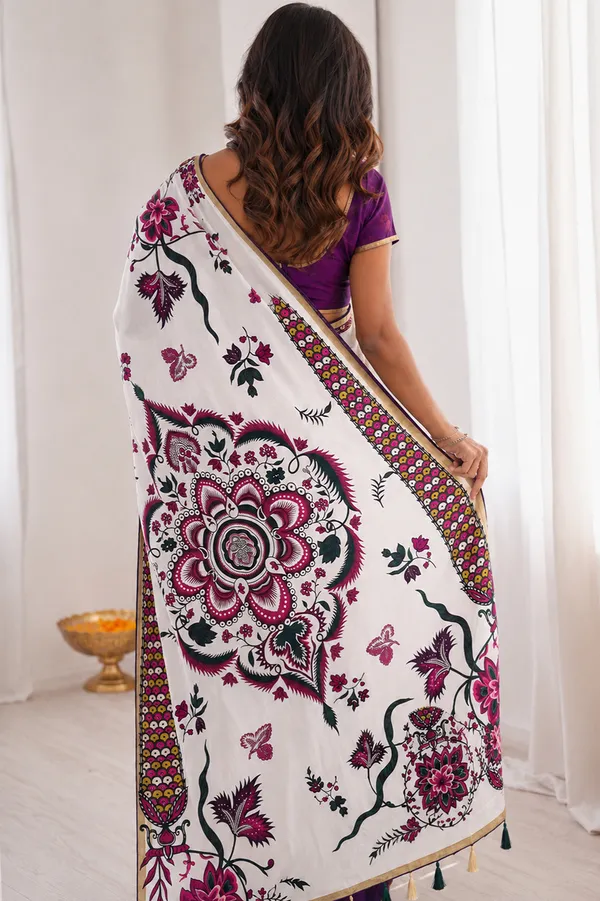 Deep_Purple_Mul_Cotton_Silk_Floral_Print_Saree_For_Women