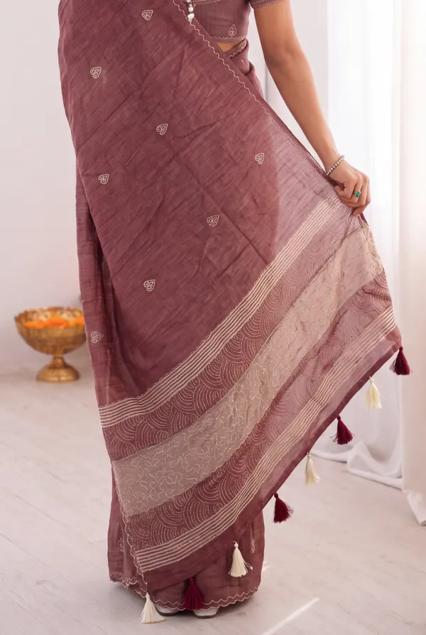 Maroon_Handloom_Fabric_Printed_Saree_For_Women