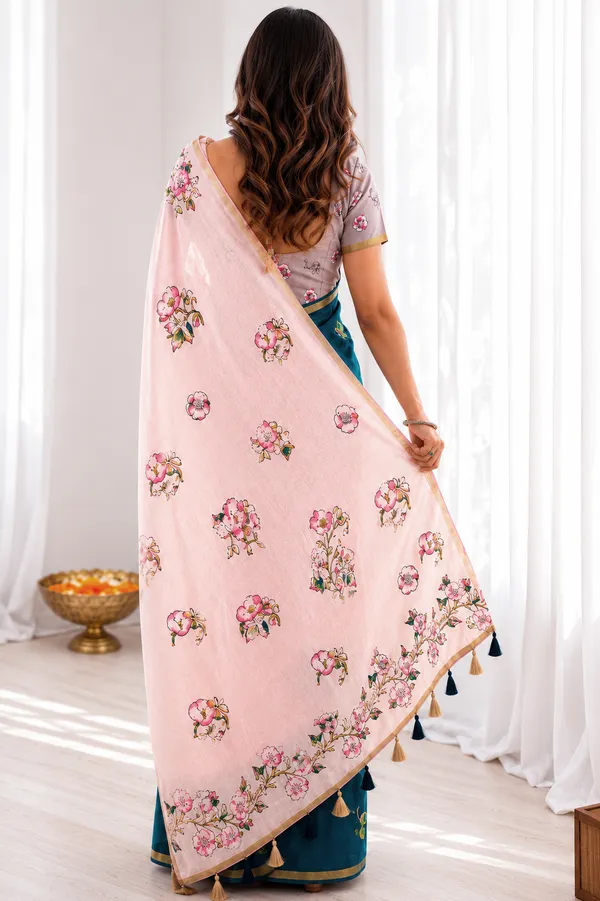 Peacock_Blue_Mul_Cotton_Silk_Floral_Print_Saree_For_Women