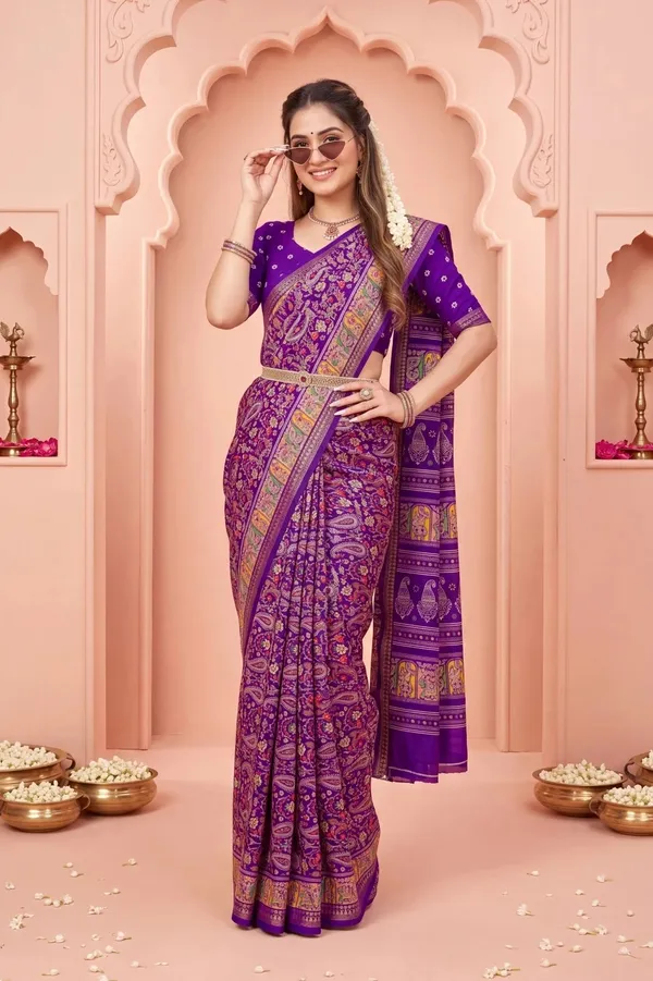Magenta_Crepe_Printed_Saree_For_Women