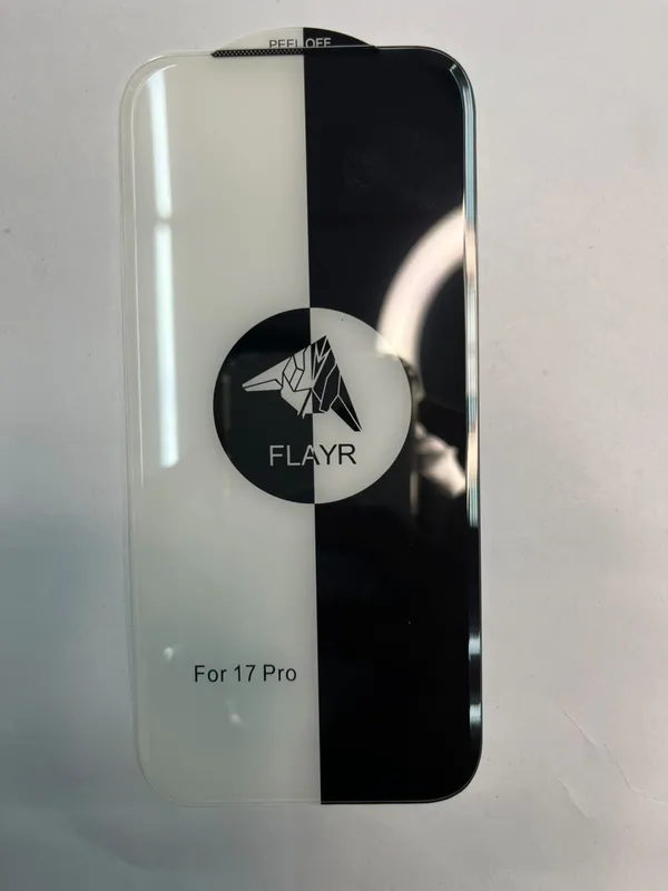 Flayr_3D_Tempered_Glass_Screen_Protector_For_Iphone_18_Pro