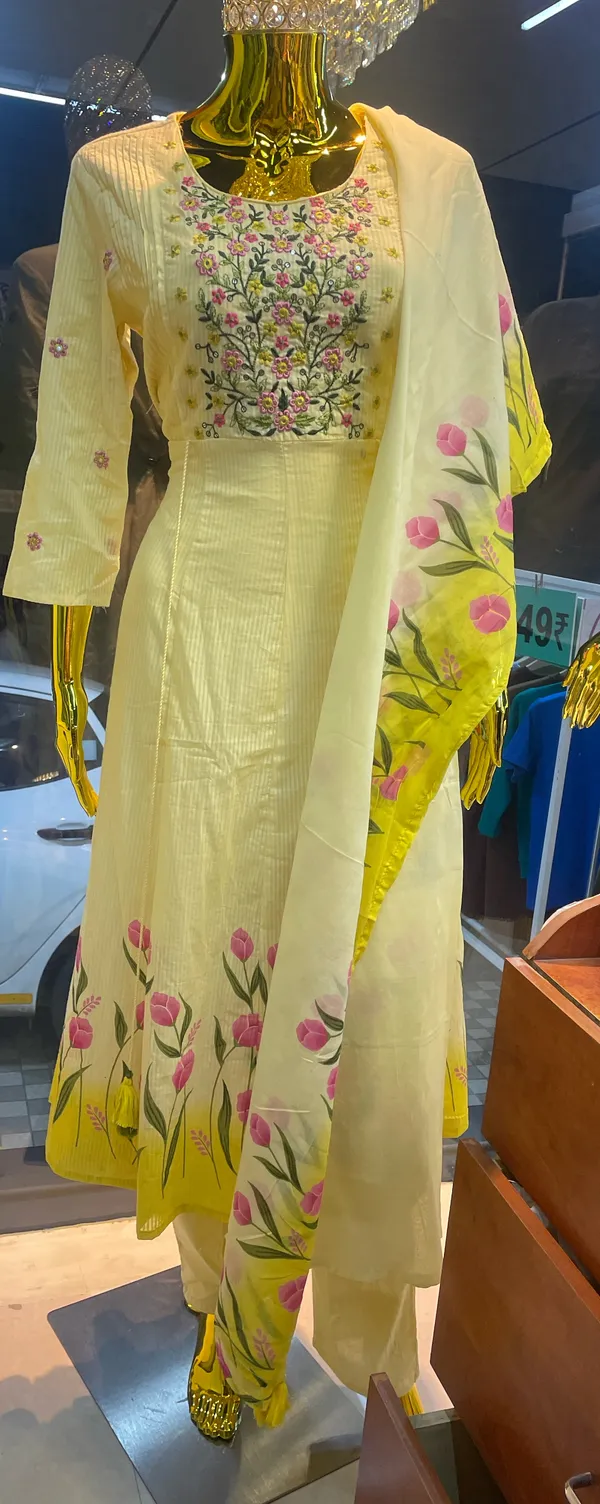 Yellow_Floral_Embroidered_Straight_Kurta_Set_For_Women