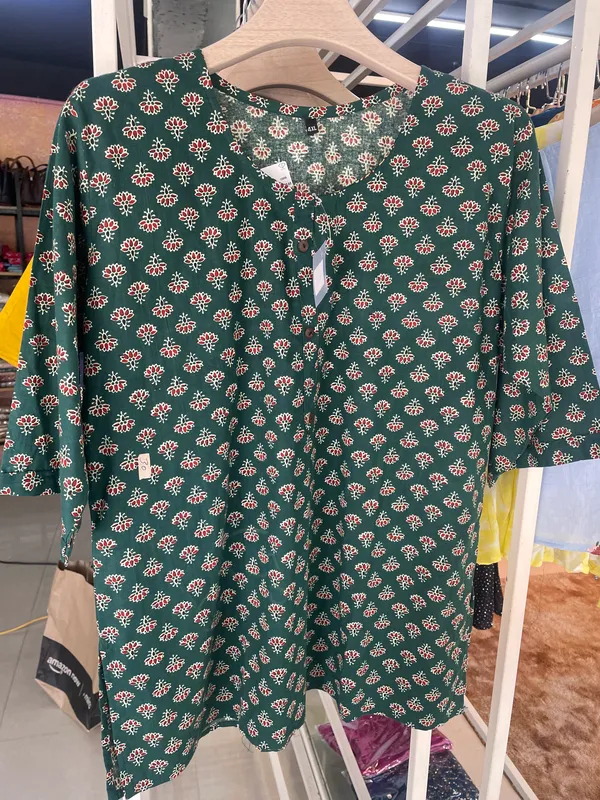 Green_Floral_Print_Straight_Kurta_for_Women