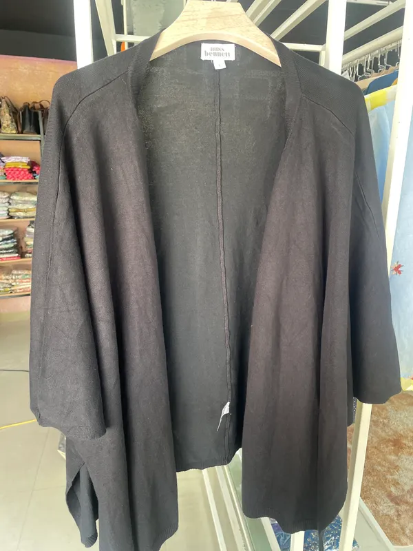 Black_Open_Front_Longline_Shrug_for_Women