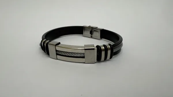 Black_Leather_Chain_Style_Bracelet_for_Men