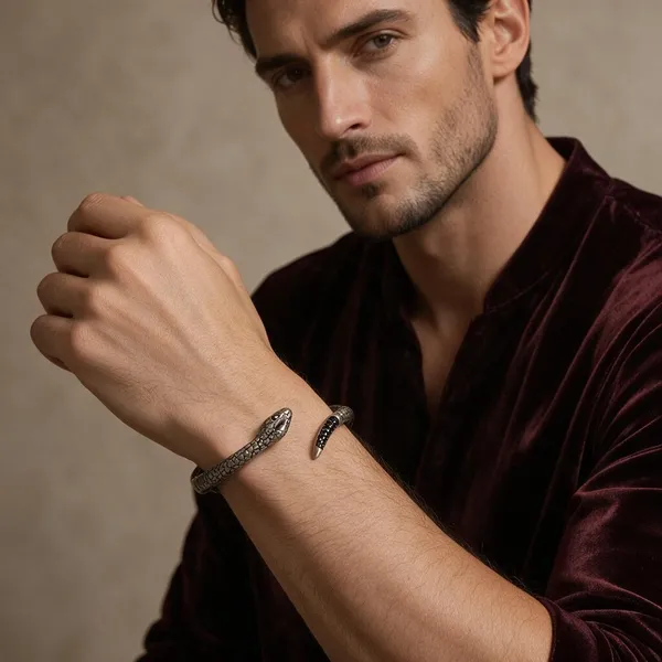 Silver_Tone_Snake_Design_Cuff_Bracelet_For_Men